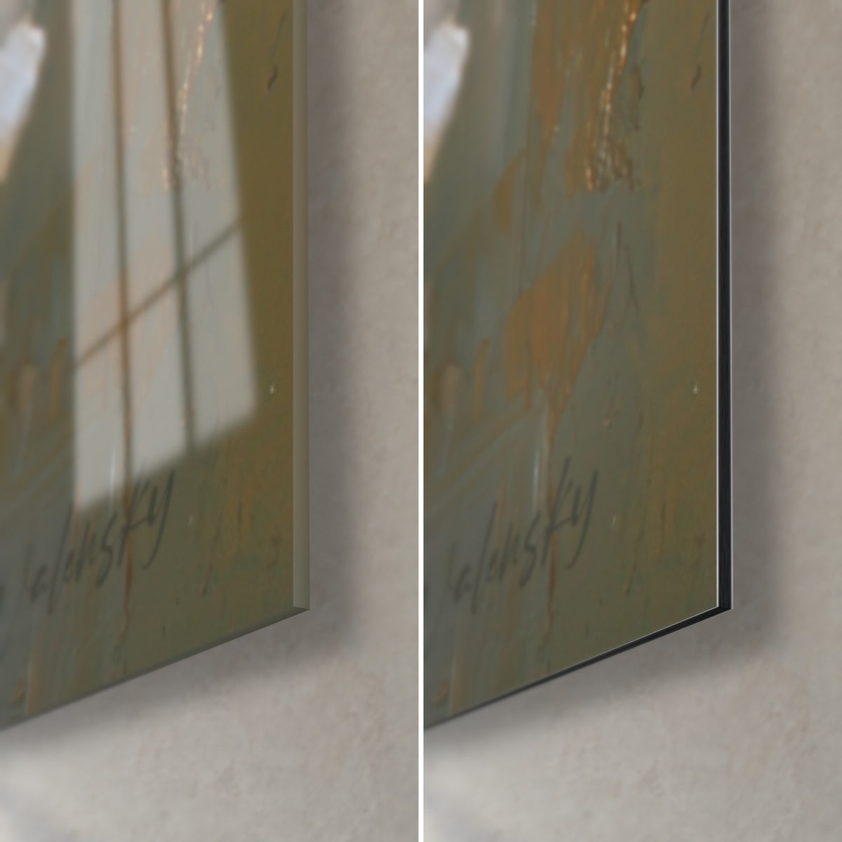Tableau fleurs ivoire et bordeaux, coin bas droit : verre acrylique brillant et reflets à gauche, Dibond gris mat à droite, tranche de 3 mm