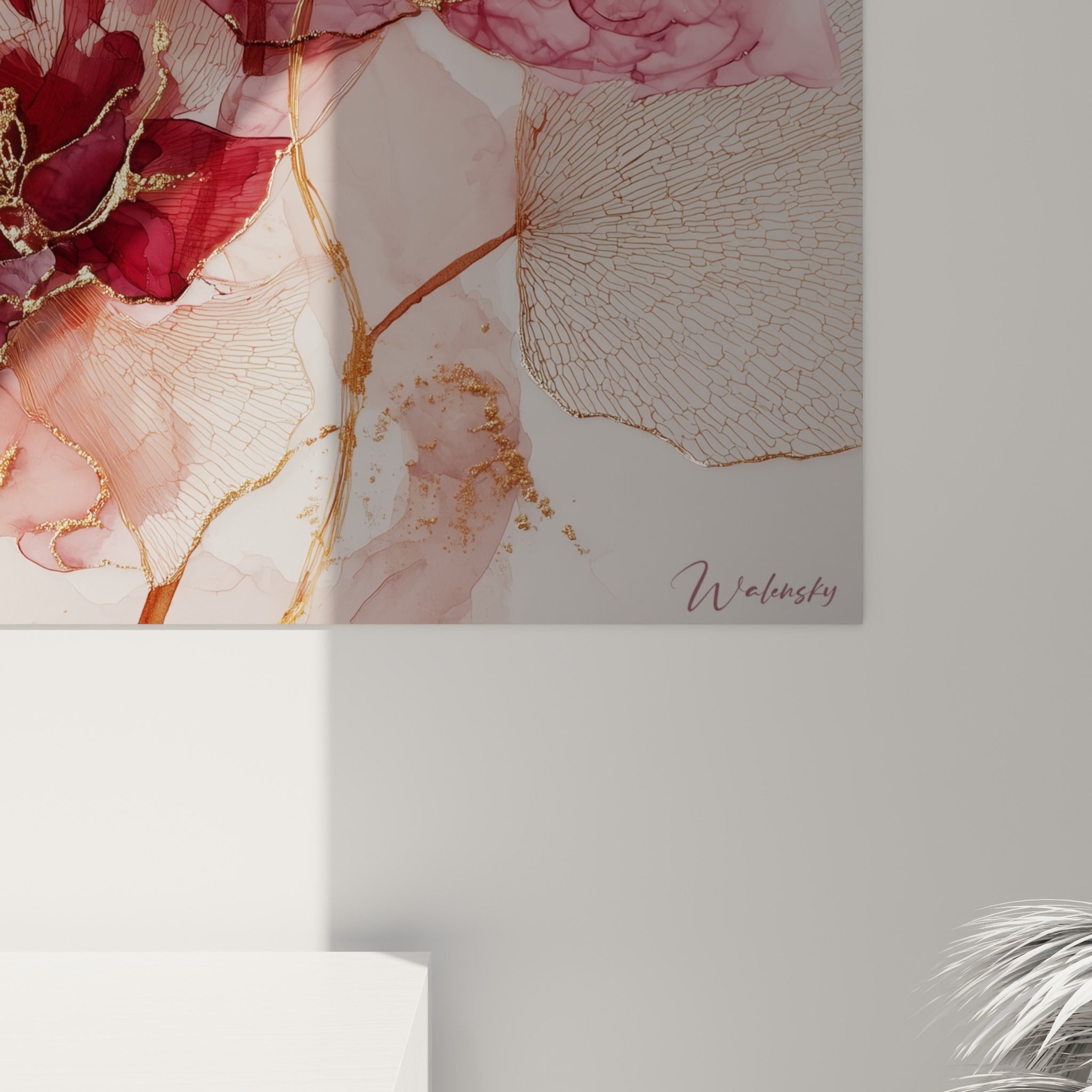 Nervures dorées et coulures roses se fondant sur le pétale, révélant le grain fin de l'impression
