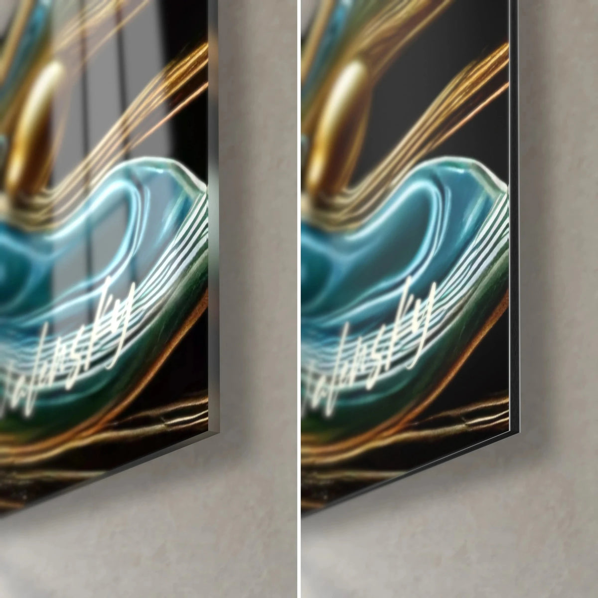 Cuadro tortuga en turquesa y oro, esquina inferior derecha: cristal acrílico brillante con reflejos a la izquierda, aluminio Dibond mate a la derecha