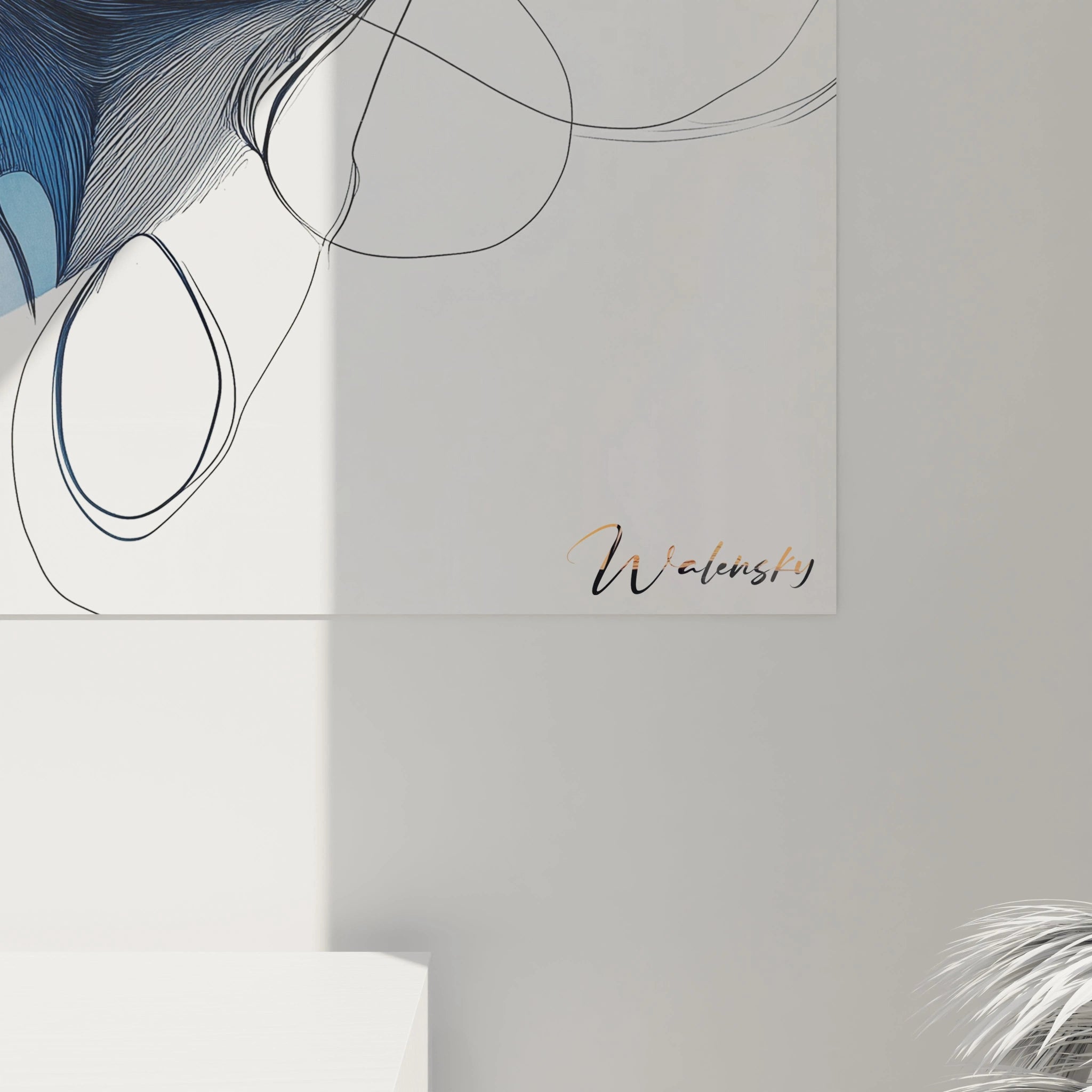 Tableau visage abstrait contemplatif montrant un portrait féminin aux yeux clos, combinant lignes fines noires et zones colorées contrastées de bleu et d'orange, avec des lèvres rouges comme élément central.

