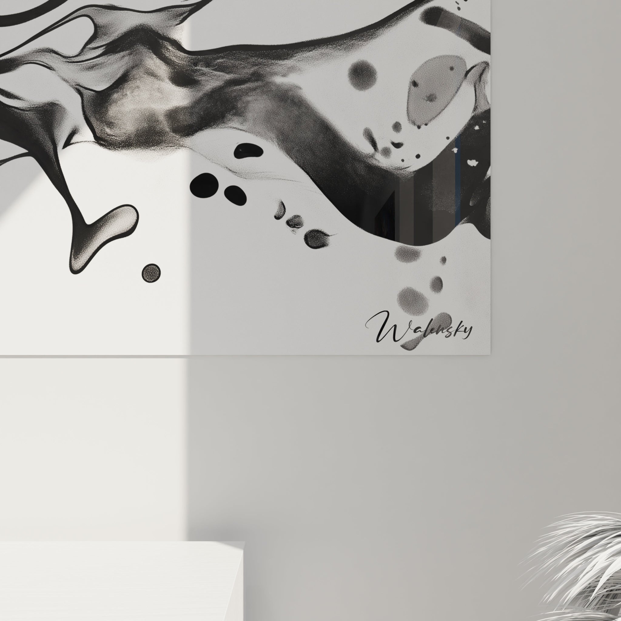Tableau tacheté noir et blanc de Walensky avec un design fluide et moderne
