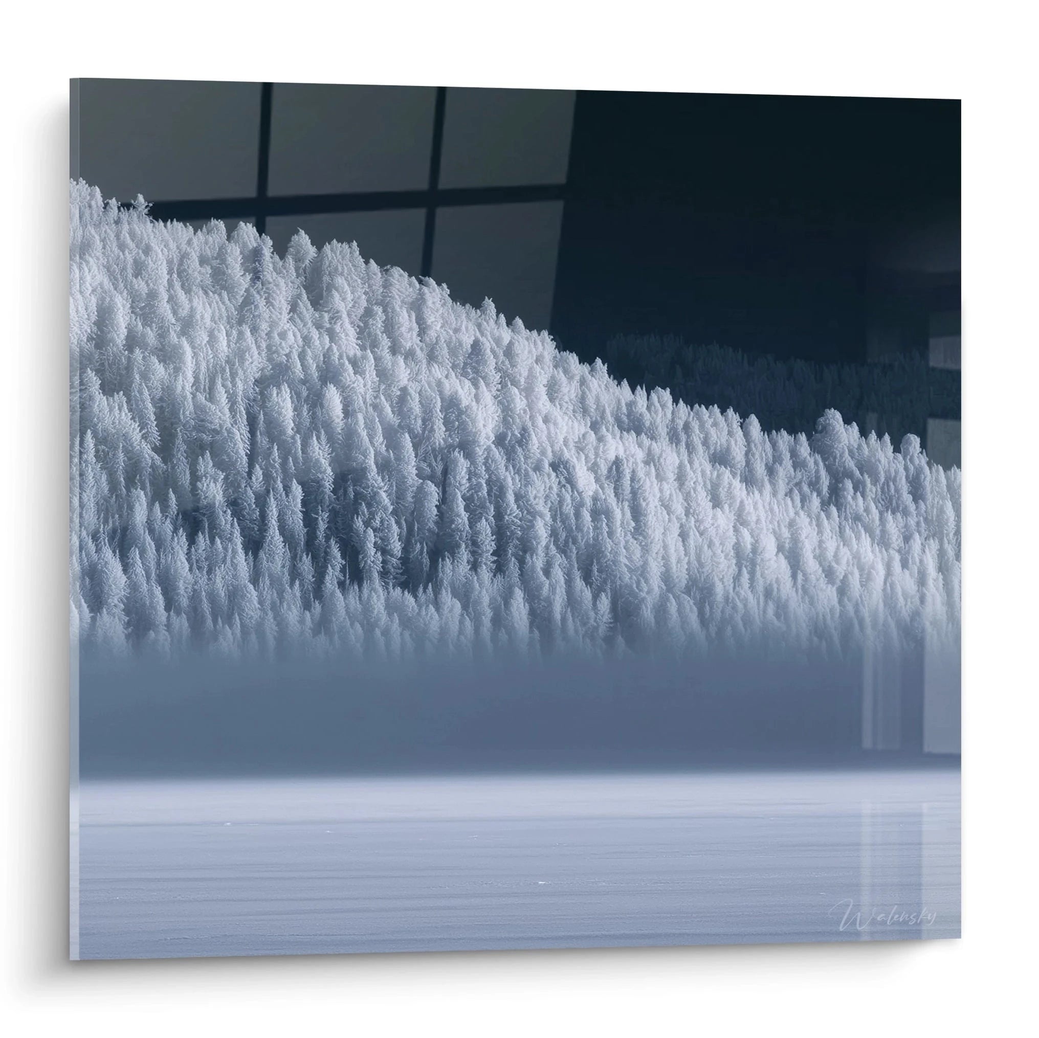 tableau forêt hiver Walensky mural grande toile montrant une colline de sapins enneigés avec reflet