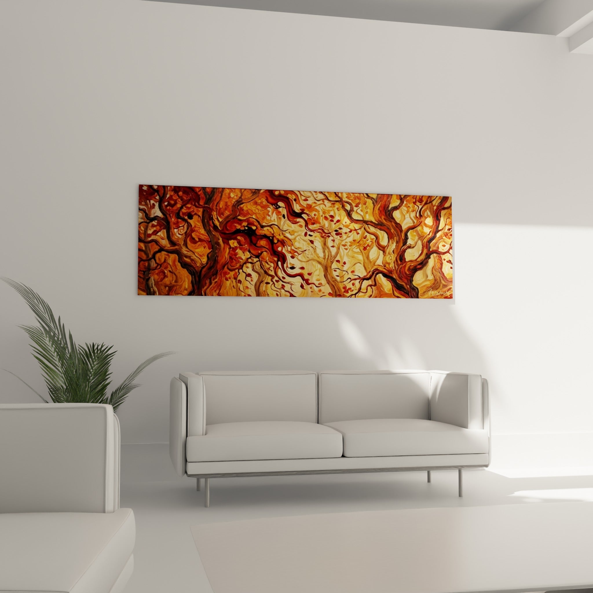 Canopée orange et brun du tableau Forêt suspendue au-dessus d'un canapé dans un salon lumineux
