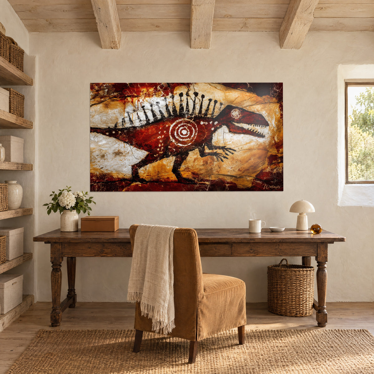 Schilderij Rotsachtige theropode met wit omrande blik, diep rood en geaderd beige, boven een oud houten bureau