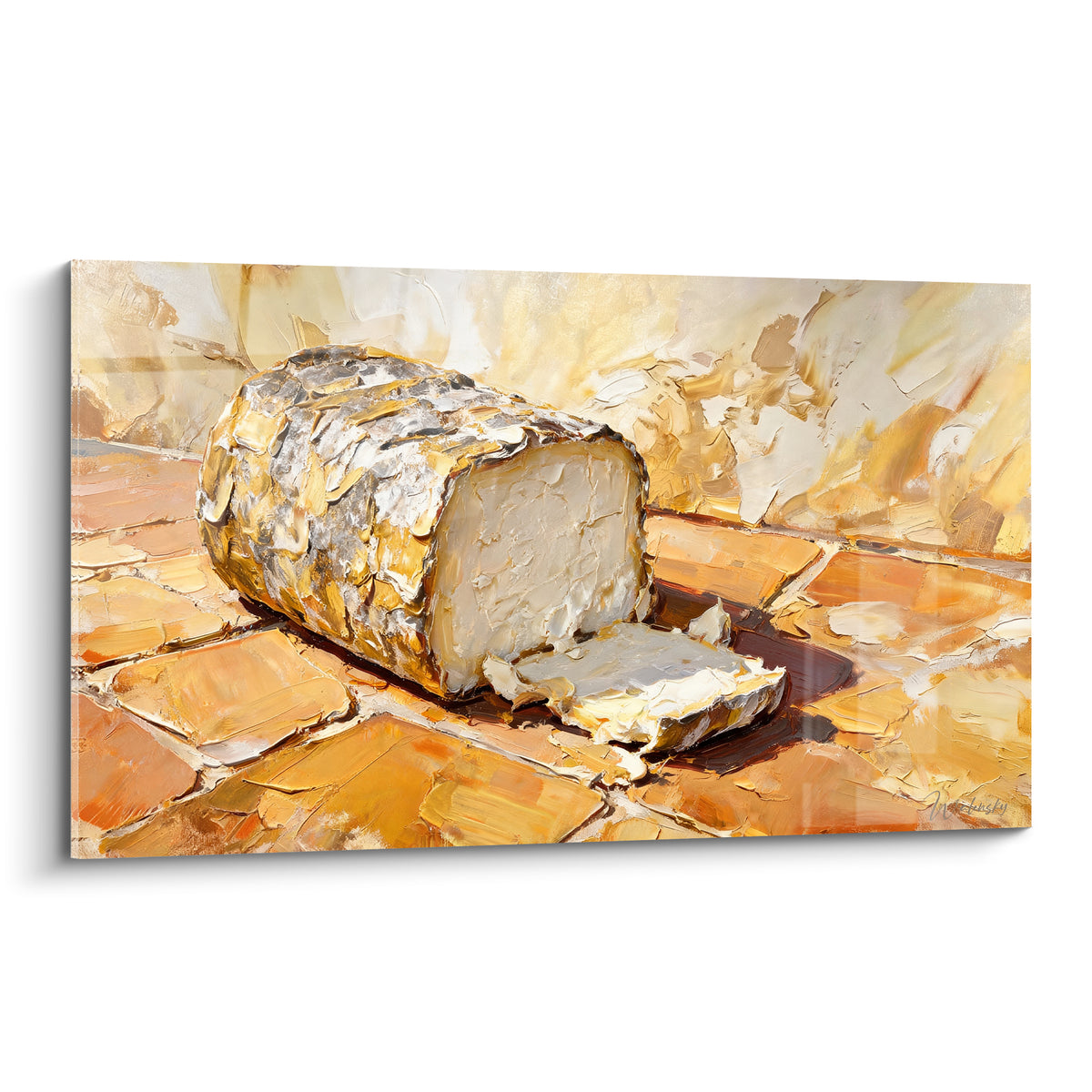 Bûche de chèvre tranchée aux tons ocre et blanc crème, croûte cendrée texturée en gros plan
