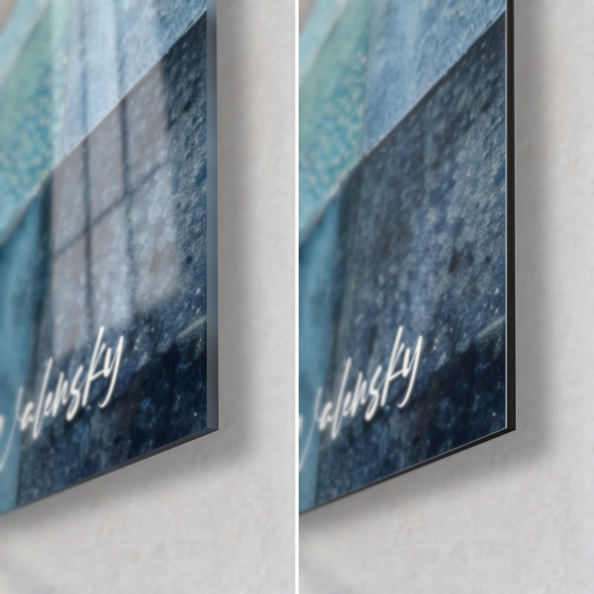 Tableau fromage rond ivoire et bleu, coin bas droit : verre acrylique brillant à reflets, alu Dibond mat, tranche de 3 mm
