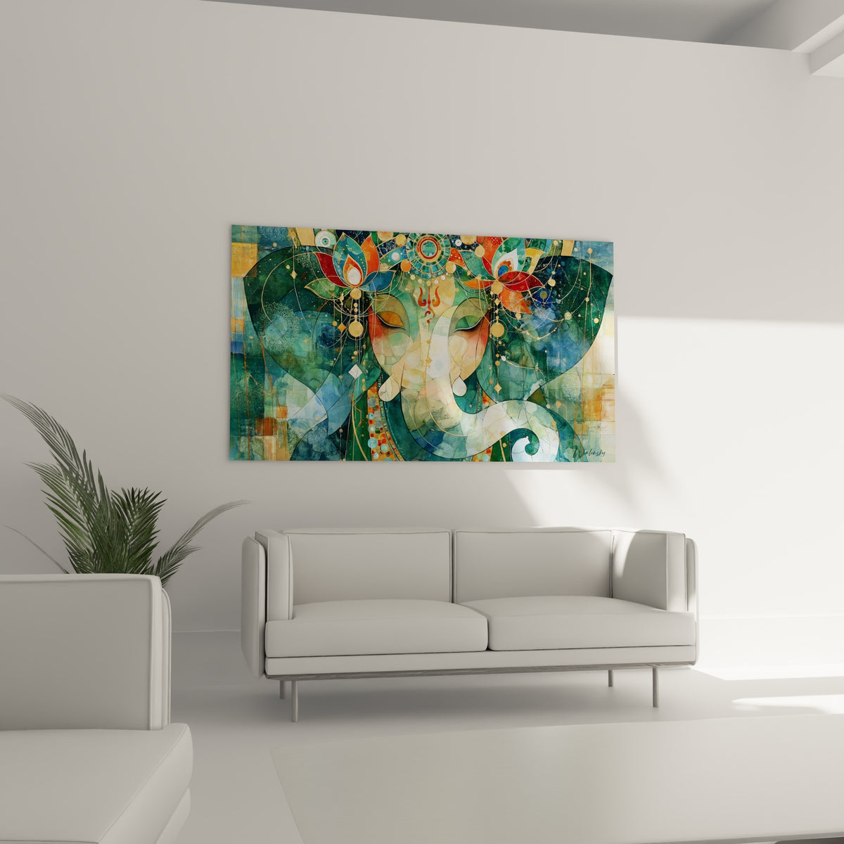 Ganesh paisible aux teintes bleu marine et dorées, trompe enroulée, au-dessus d'un canapé dans un salon lumineux