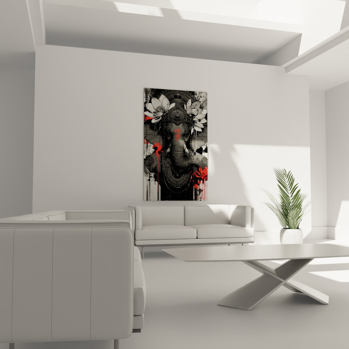 Tête d'éléphant sacrée gris foncé et rouge écarlate, au-dessus d'un canapé dans un salon lumineux