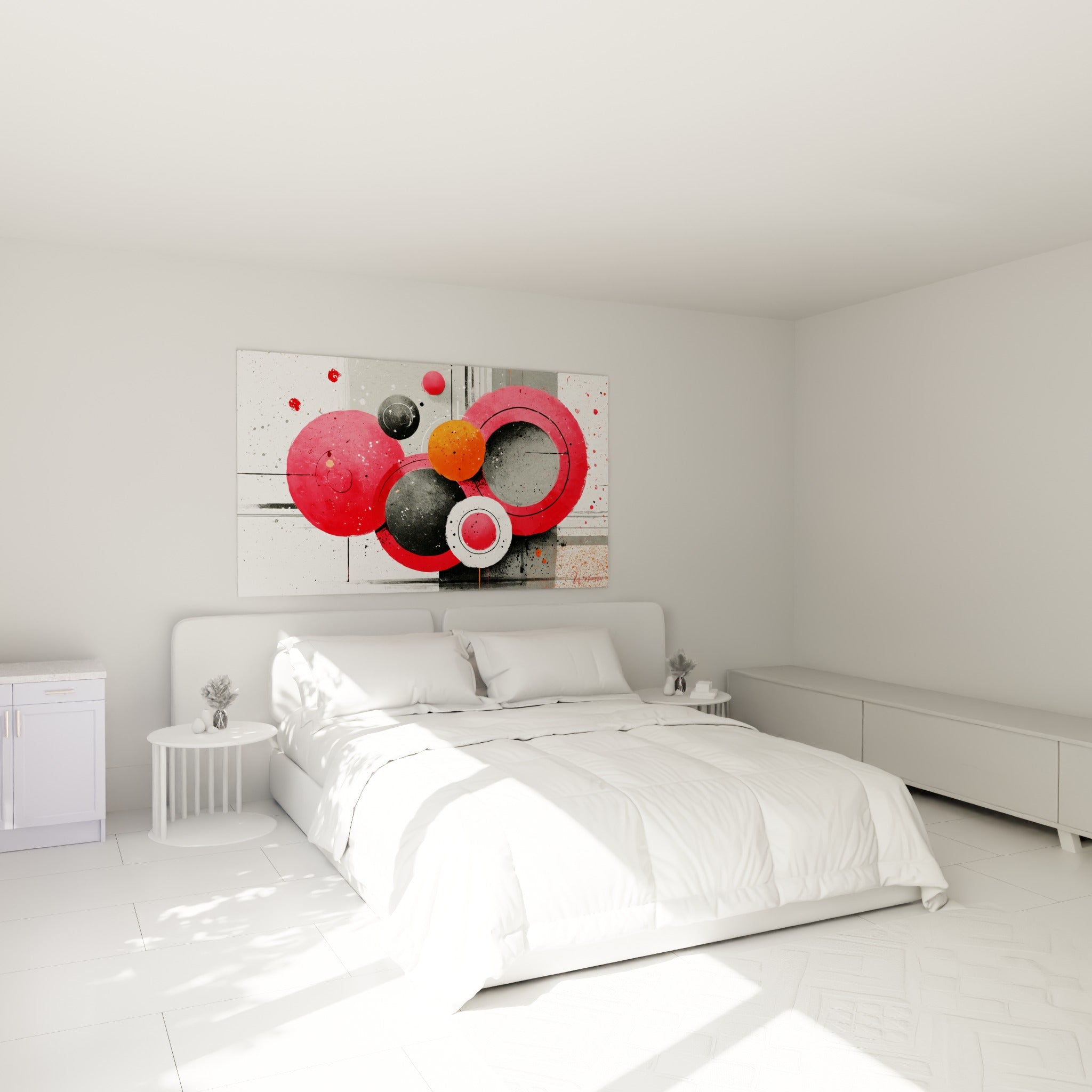 Anneaux rouges et sphère noire de ce tableau géometrique abstrait accrochés au-dessus d'un lit dans une chambre claire