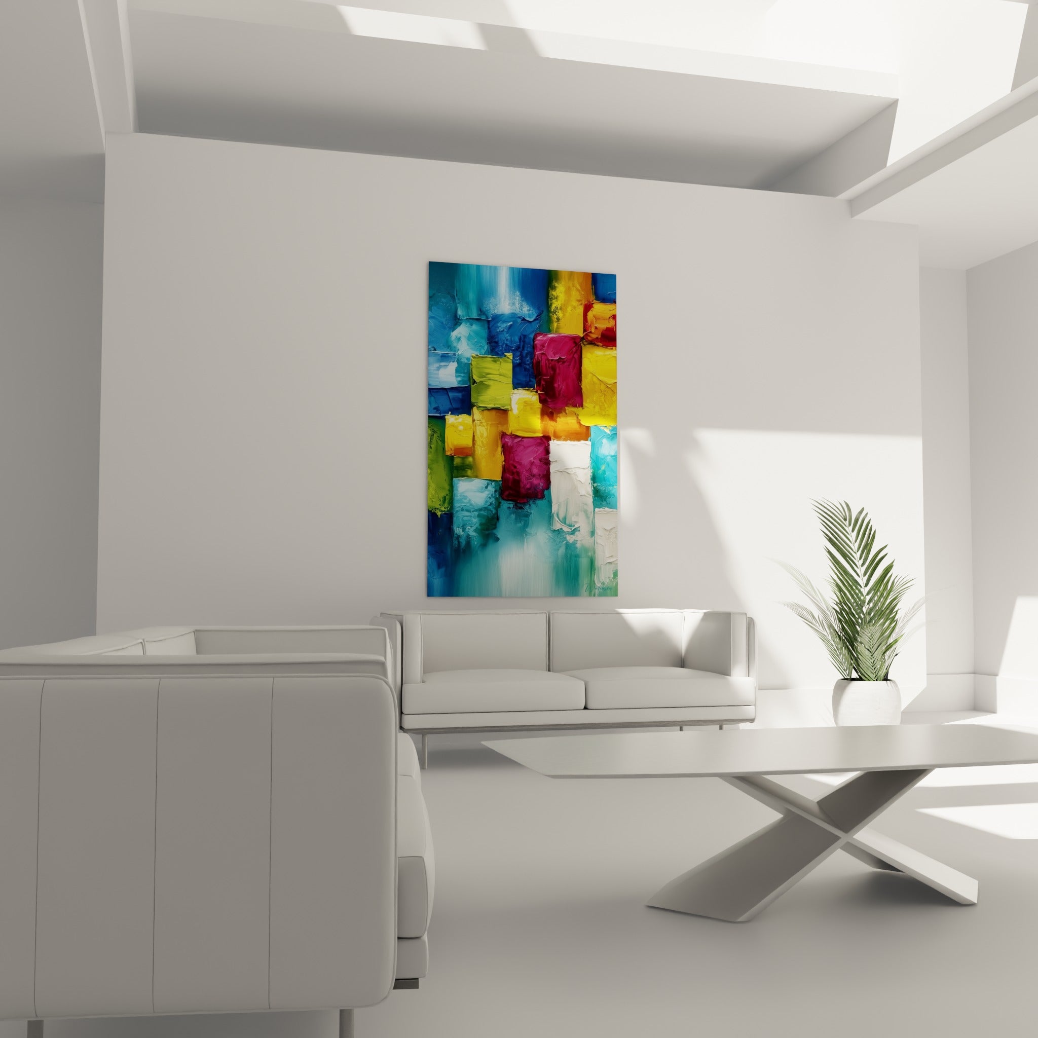 Mosaïque colorée en jaune ocre et vert olive suspendue au-dessus d'un canapé dans un salon lumineux