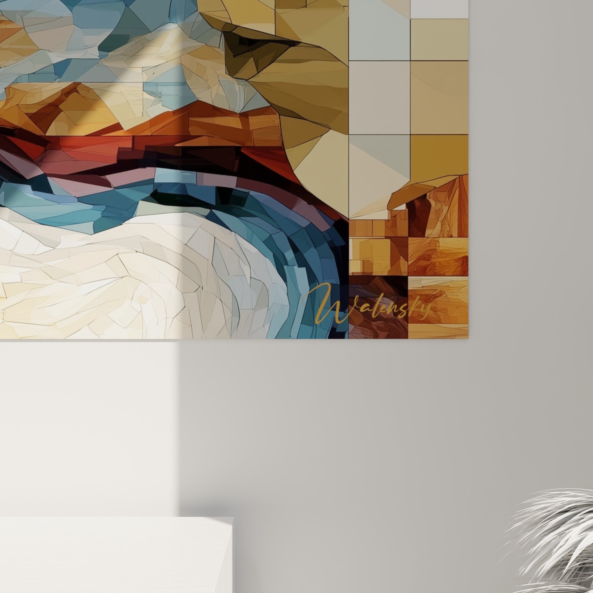 Facettes rapprochées d'ocre doré et de bleu ardoise révélant la texture mosaïquée de la toile abstraite