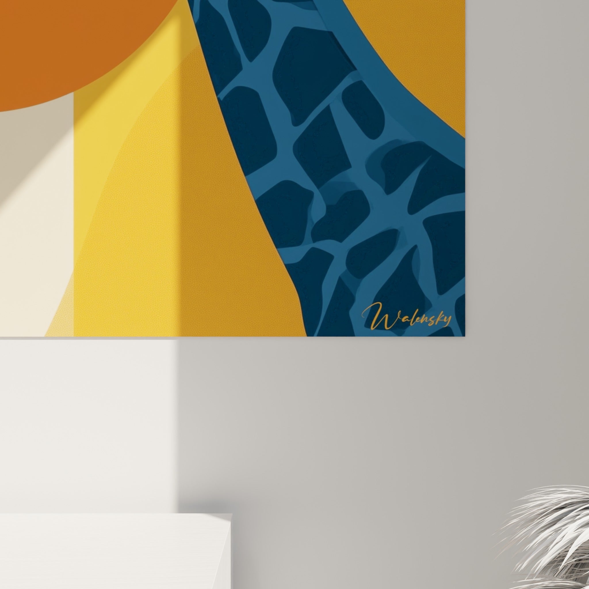 Détail des taches bleu profond et du disque orange texturé montrant le grain de l'impression graphique