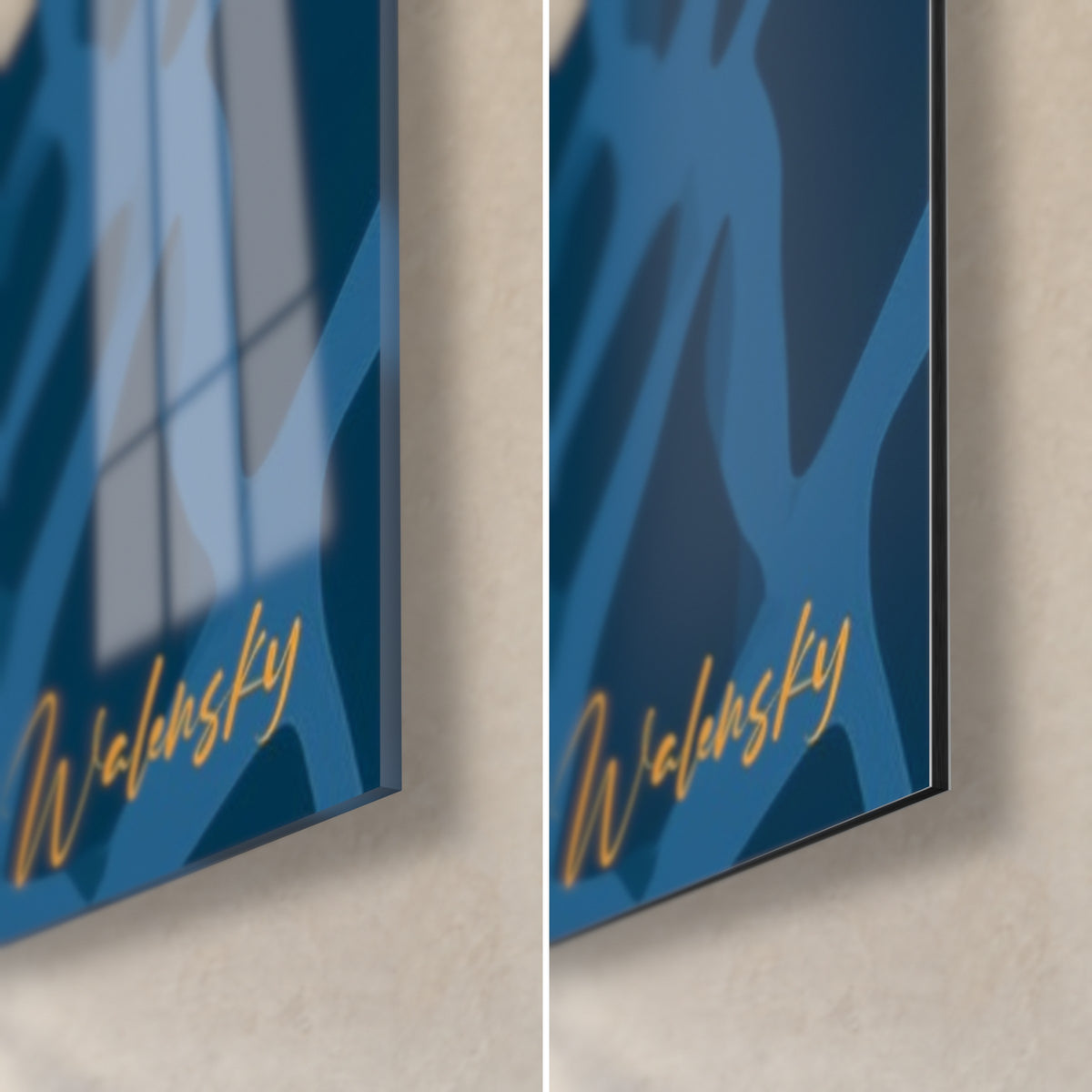 Quadro giraffa blu notte, angolo in basso a destra: firma dorata Walensky, vetro acrilico lucido e alluminio Dibond opaco, spessore 3 mm