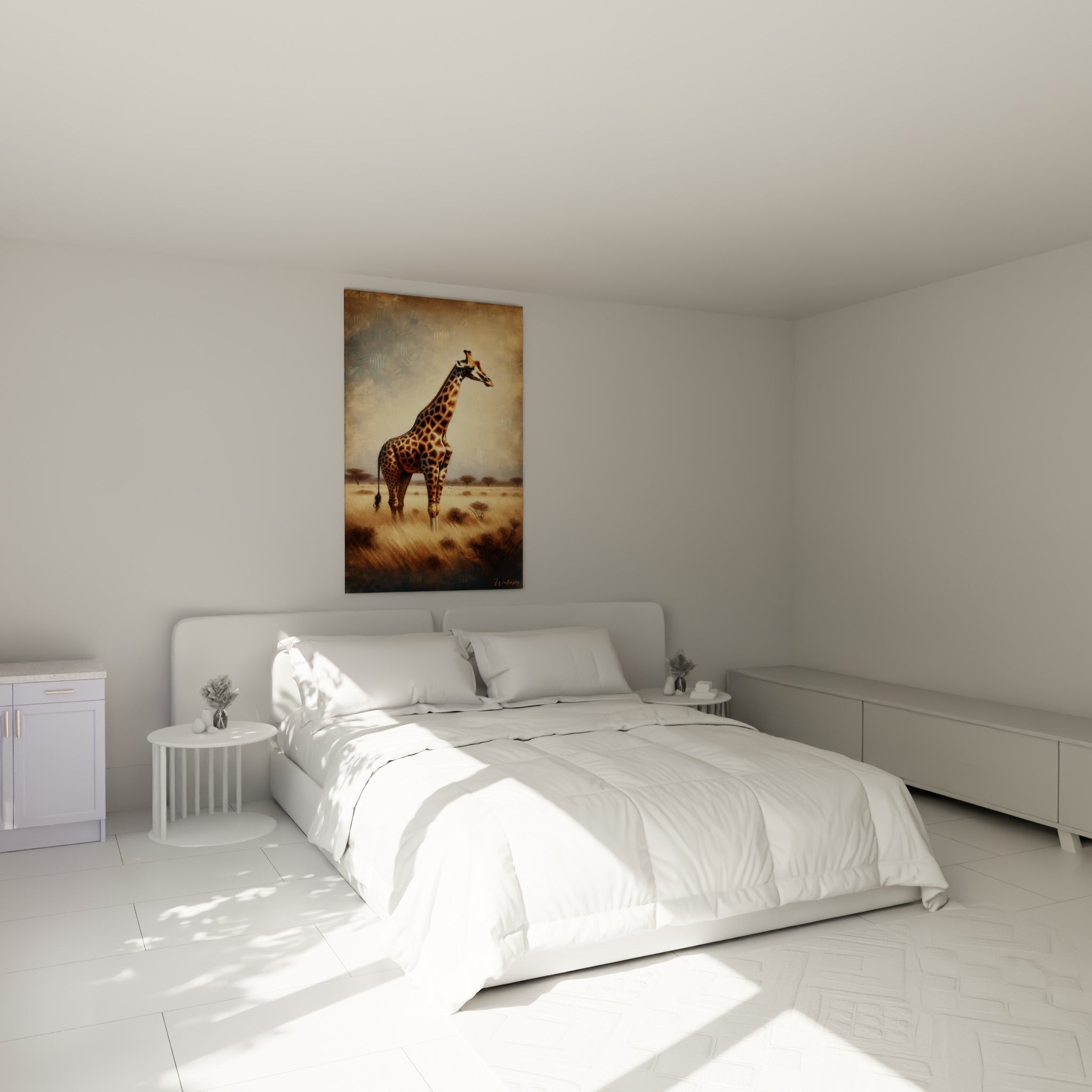 Silhouette de girafe aux tons ocre et brun accrochée au-dessus d'un lit dans une chambre claire