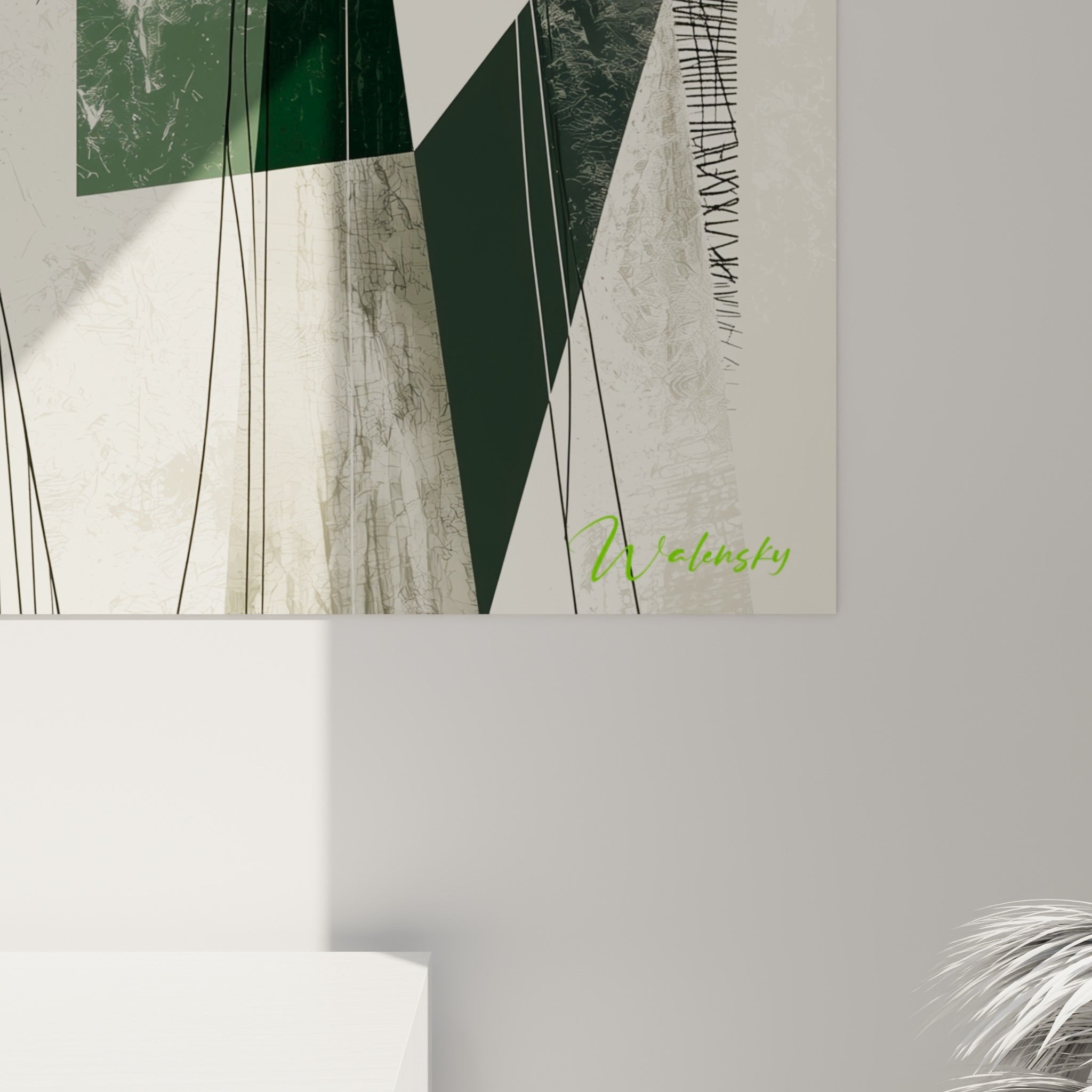 Détail des lignes fines et de la texture patinée sur ce tableau girafe vert et orange