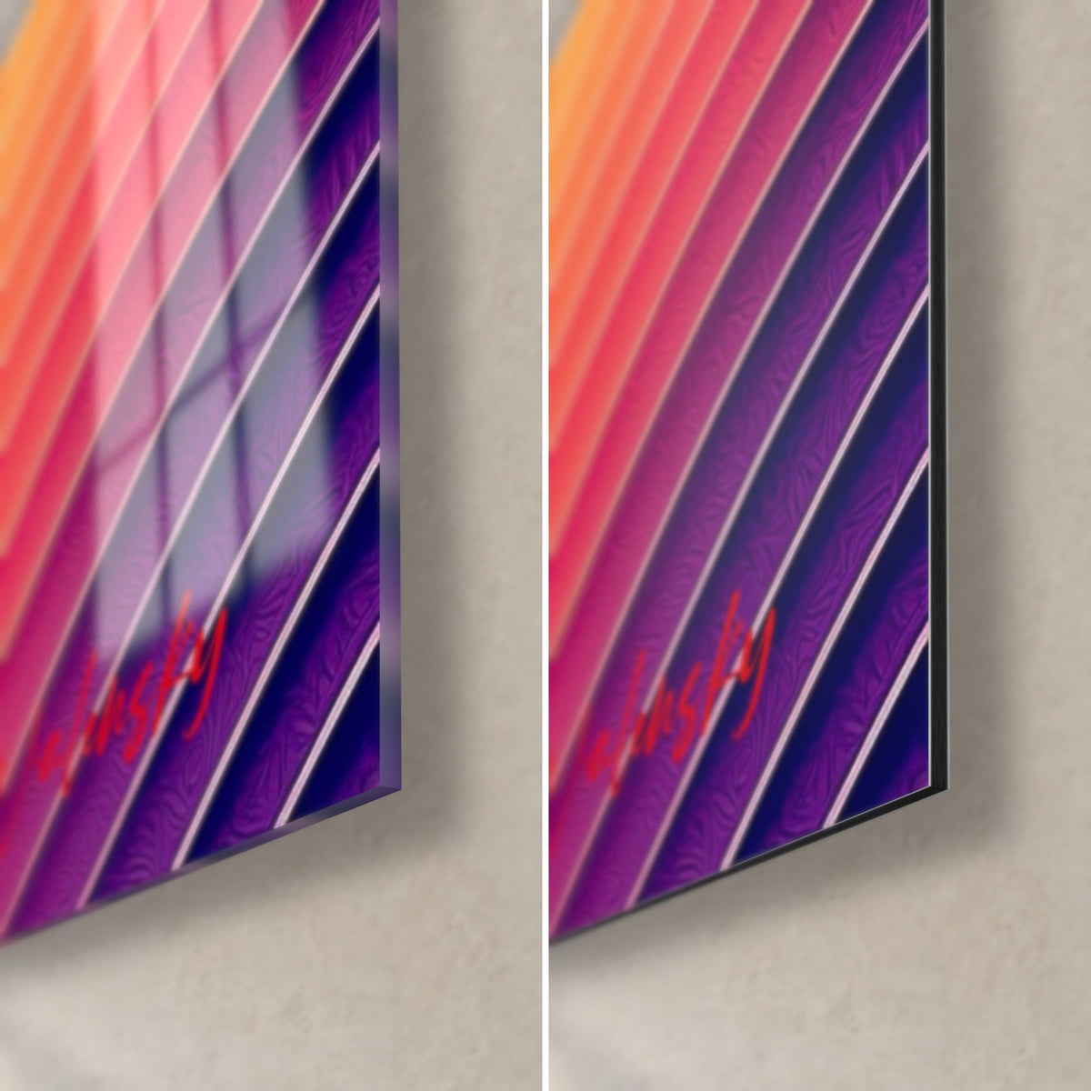Quadro giraffa stilizzata, angolo in basso a destra: vetro lucido con riflessi a sinistra, alluminio Dibond opaco a destra, strisce viola e rosa, spessore 3 mm
