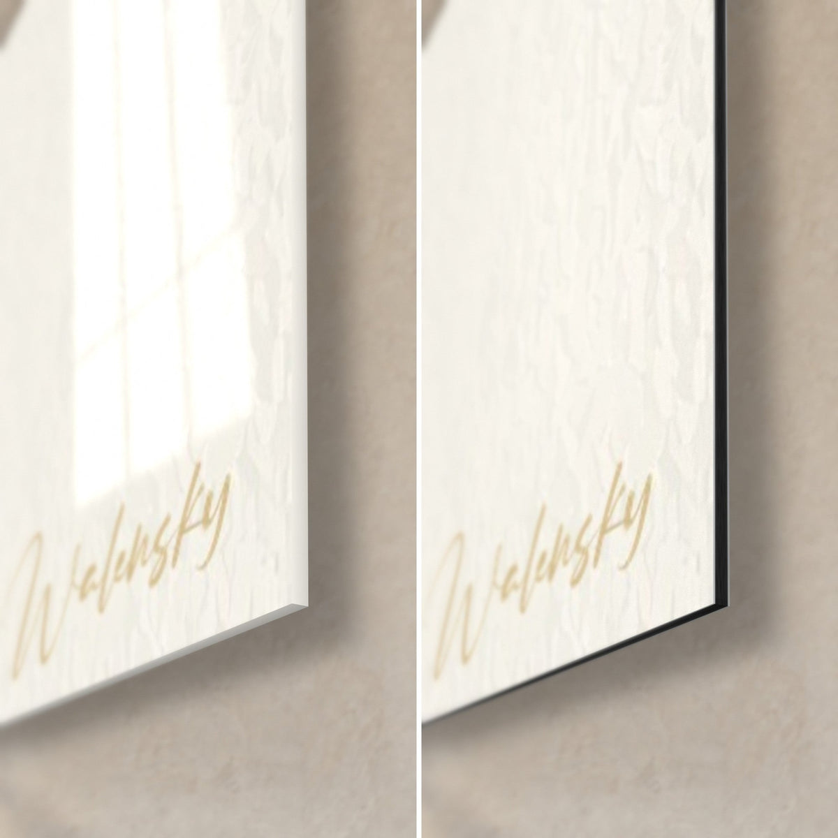 Wall art stylized giraffe, bottom right corner: glossy acrylic glass on the left, matte black Dibond on the right, gold Walensky signature