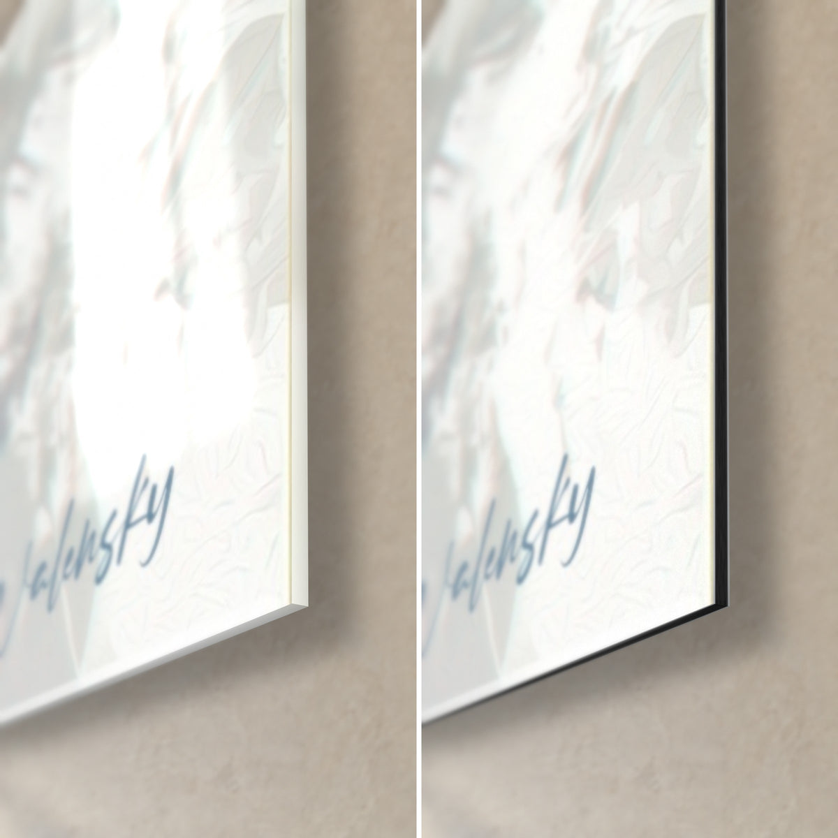 Quadro giraffa frantumata in blu navy e bianco, angolo in basso a destra: vetro lucido a sinistra, Dibond nero opaco a destra, spessore 3 mm