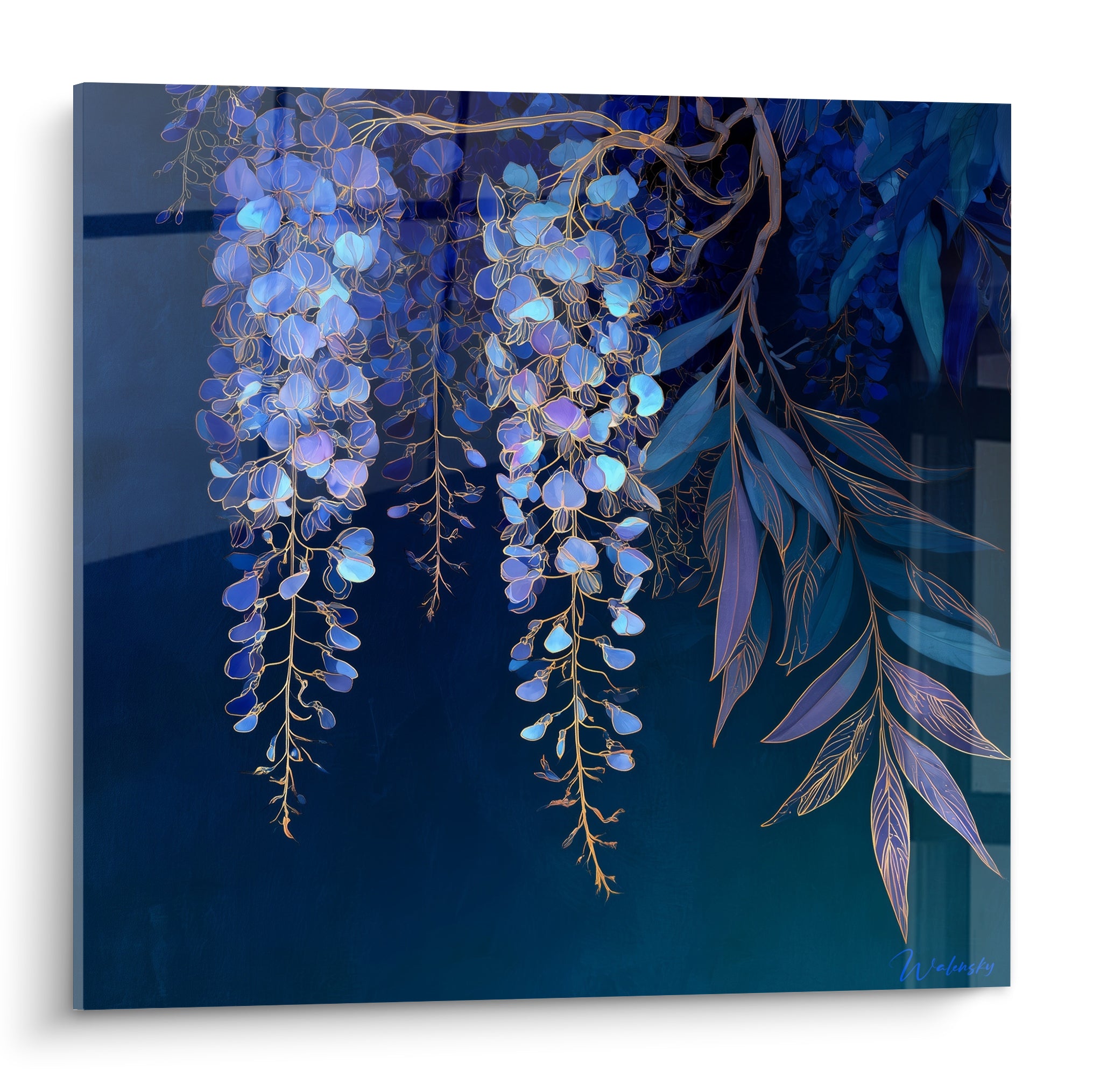 Glycine aux grappes bleu marine et bleu pastel, nervures dorées, style vitrail sur fond nuit