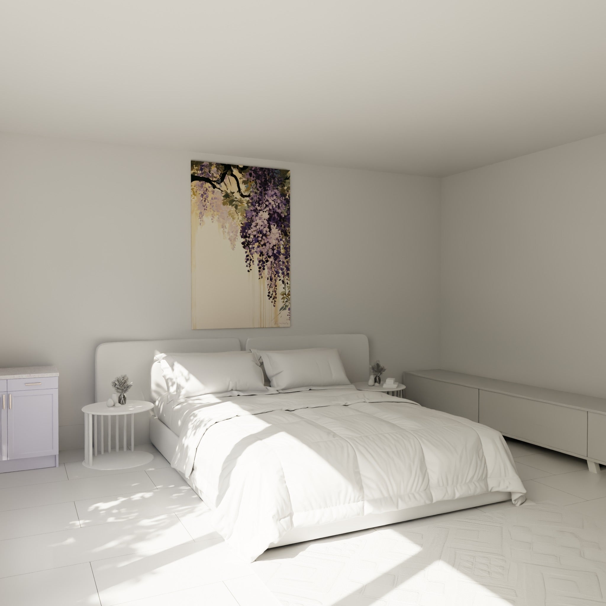 Grappes de glycine violette et pétales lilas suspendues au-dessus d'un lit dans une chambre claire