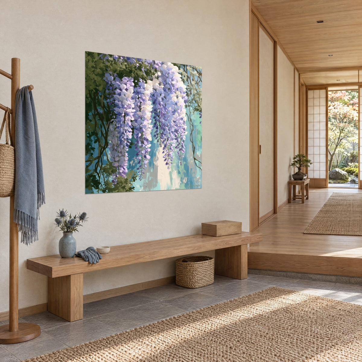 Cuadro de racimos de flores lila y crema que caen de lianas marrones, fondo azul turquesa, vista de tres cuartos en un pasillo japandi