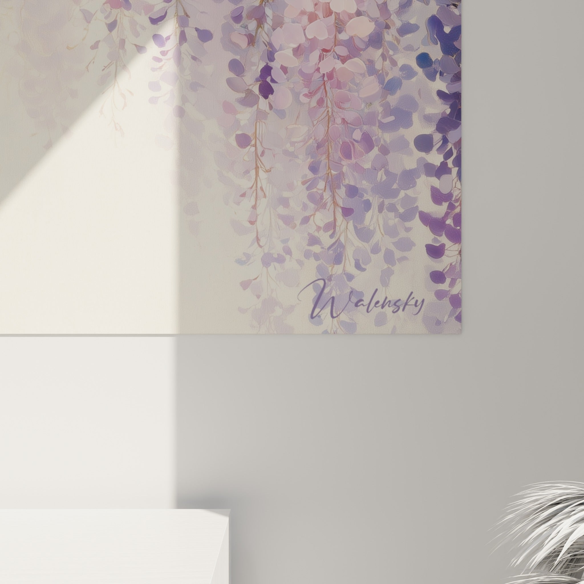 Détail des pétales de glycine mauve et rose, textures fondues et coulures aquarelle visibles