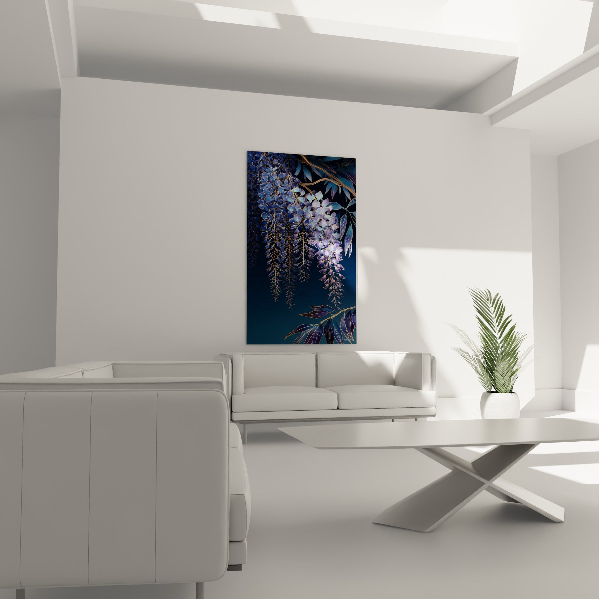 Fleurs de glycine dorées et mauves en chute, tableau au-dessus d'un canapé dans un salon lumineux
