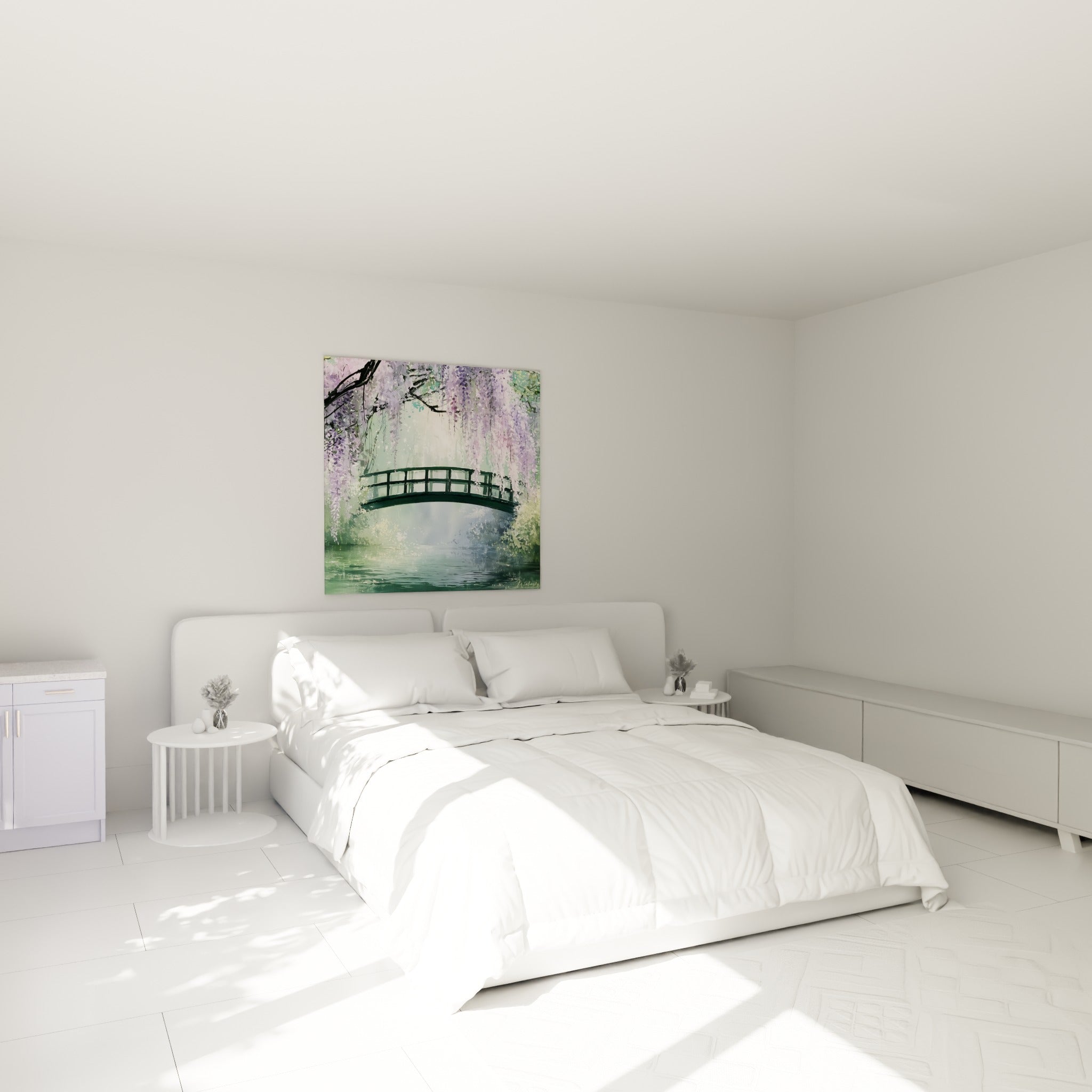 Pont vert et glycine mauve tombante, tableau accroché au-dessus d'un lit dans une chambre claire