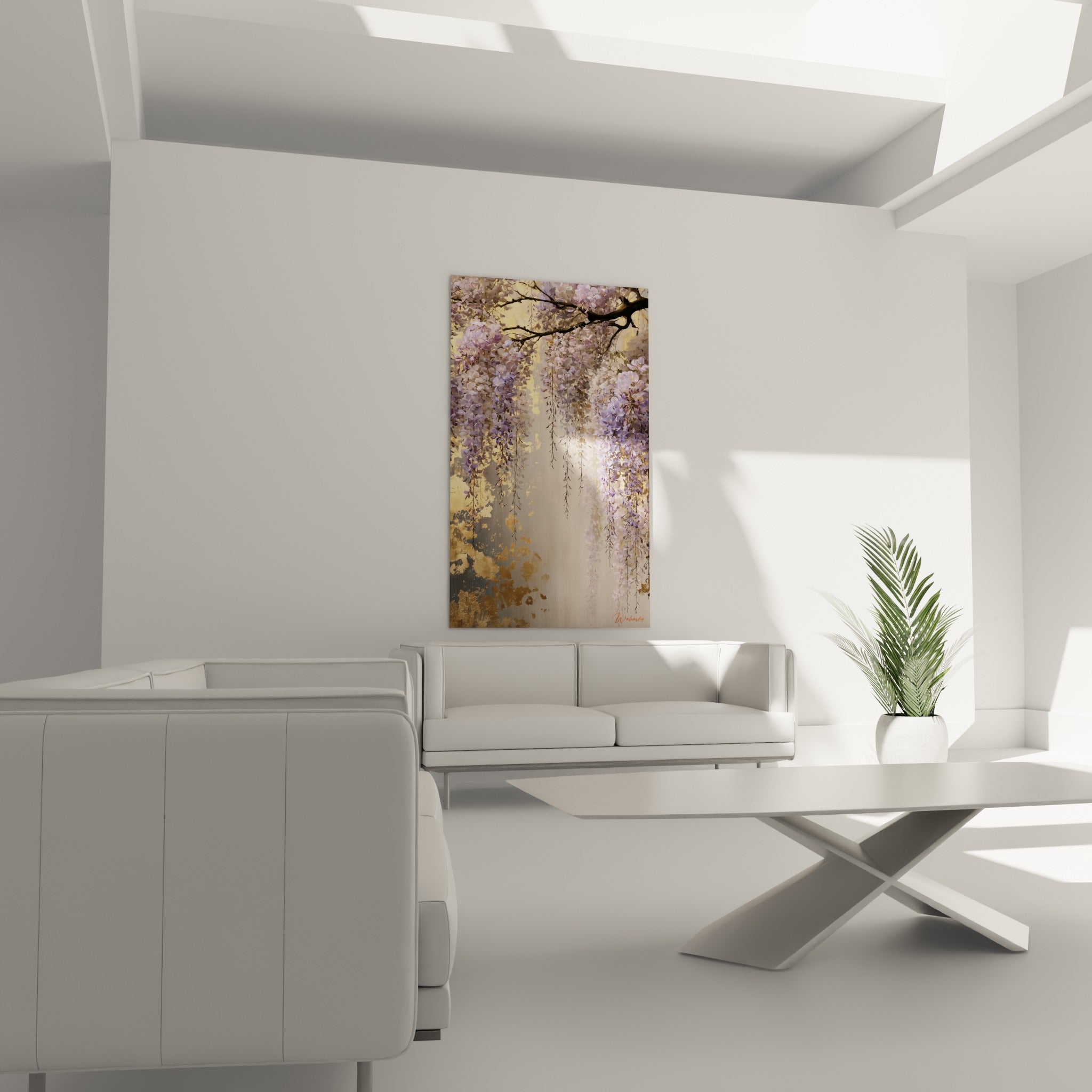 Branche fleurie de glycine mauve et dorée, toile placée au-dessus d'un canapé dans un salon lumineux