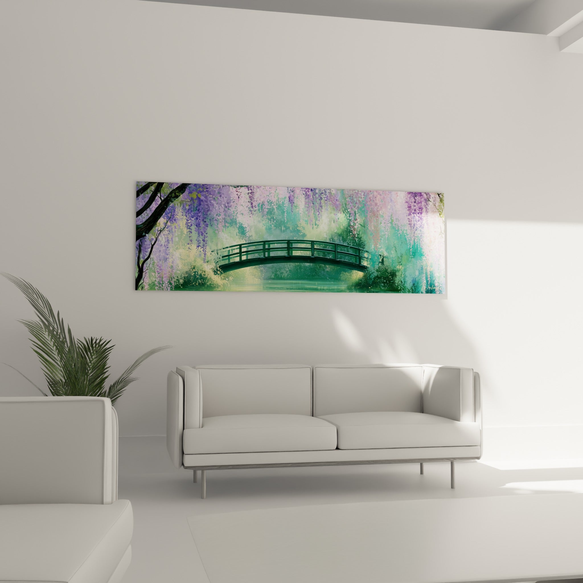 Pont japonais vert sous des grappes de glycine lilas et rose, au-dessus d'un canapé dans un salon lumineux