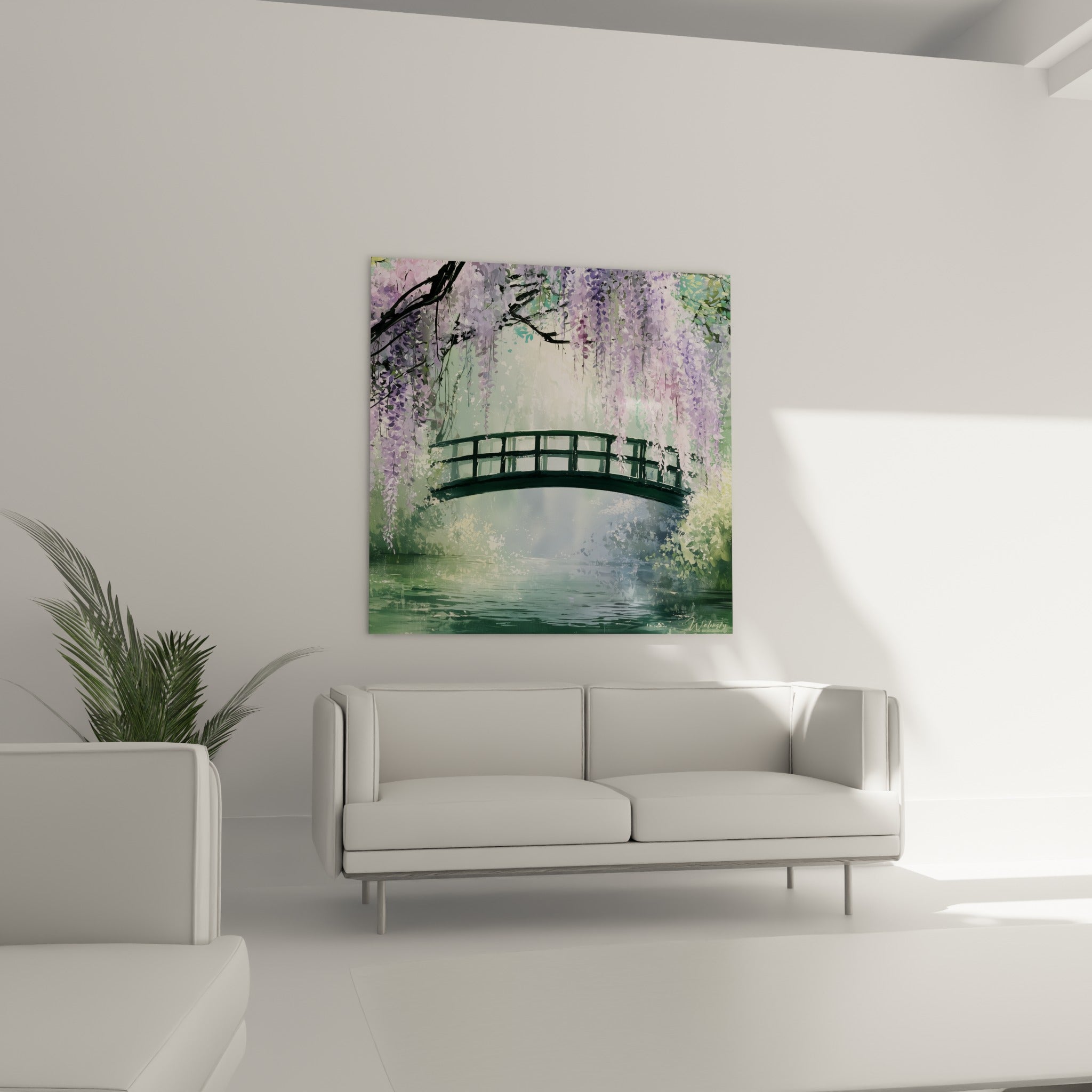 Fleurs de glycine rose et lilas surplombant un pont, tableau au-dessus d'un canapé dans un salon lumineux