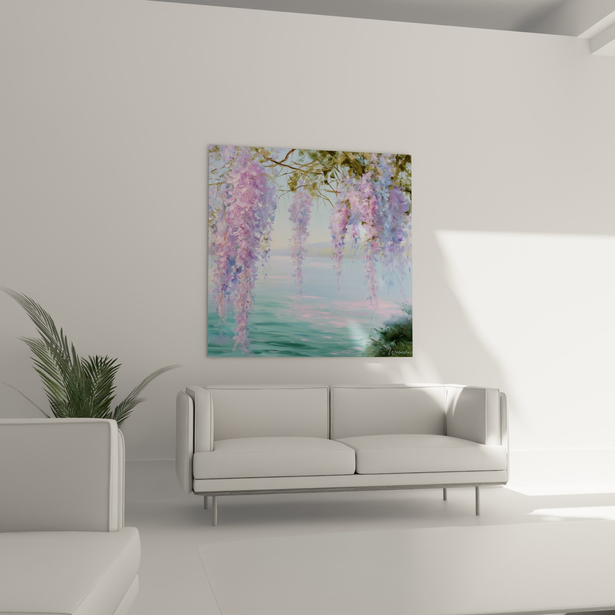 Fleurs de glycine violettes tombant vers une eau turquoise au-dessus d'un canapé dans un salon lumineux