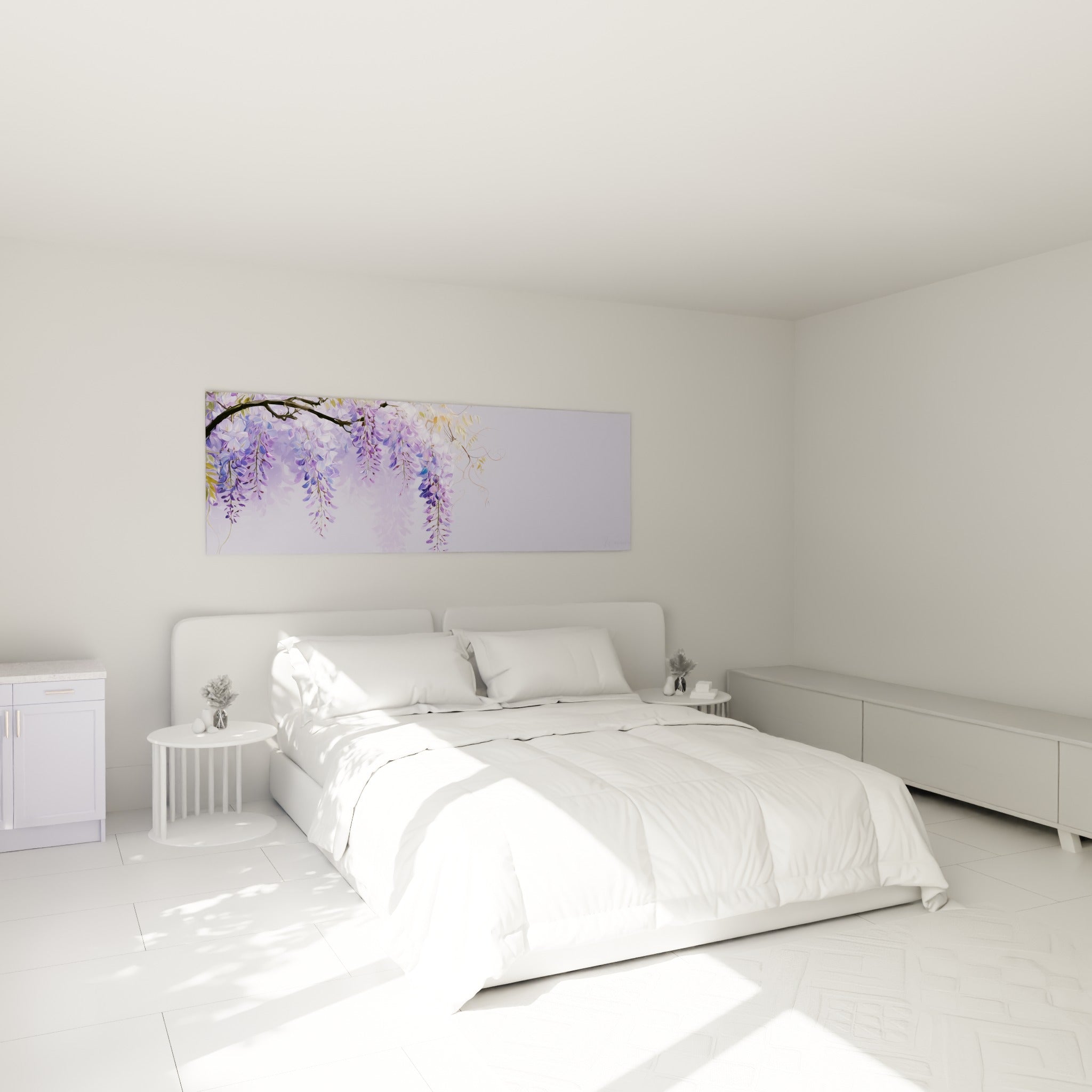 Grappes de glycine violette et dorée au-dessus d'un lit dans une chambre claire