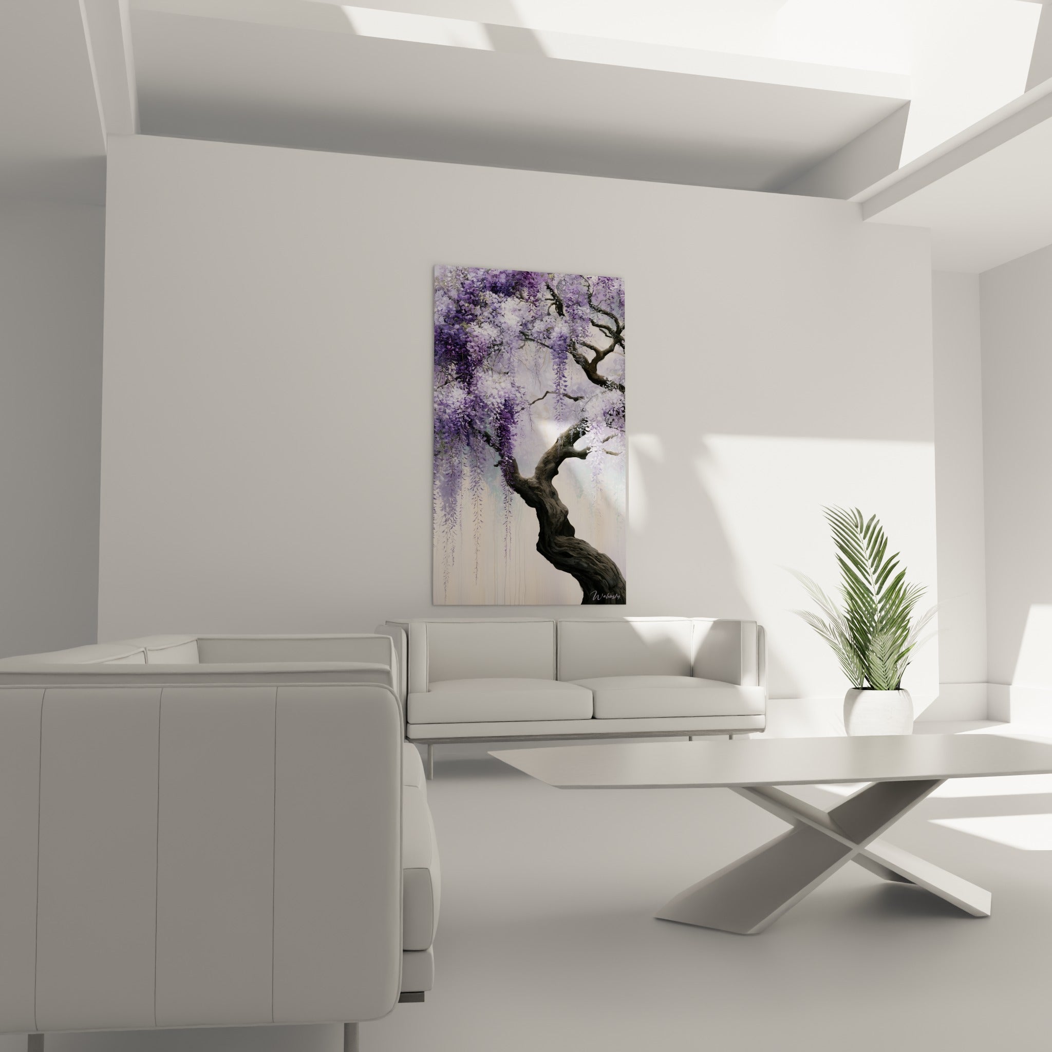 Fleurs de glycine lavande et blanches en cascade sur fond beige, au-dessus d'un canapé dans un salon lumineux