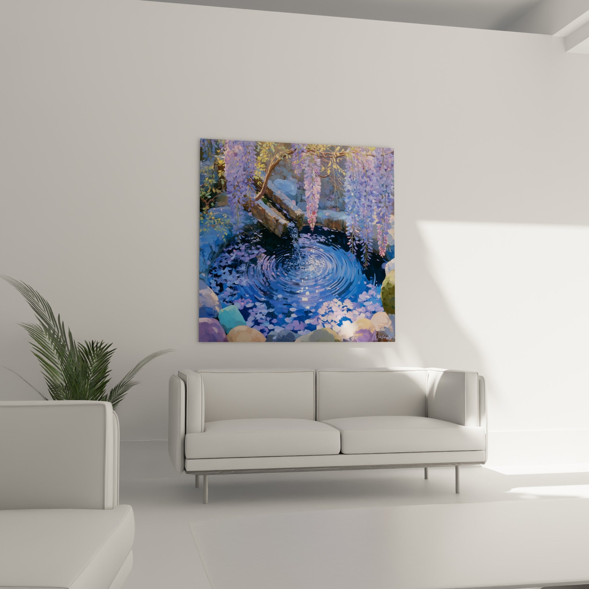 Pétales roses flottant sur eau sombre sous grappes mauves, au-dessus d'un canapé dans un salon lumineux