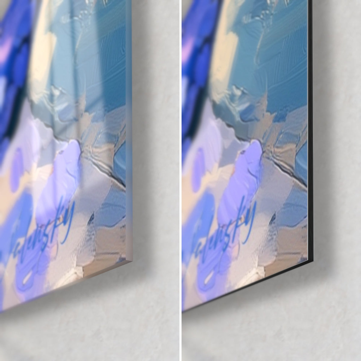 Schilderij vijver met mauve bloemblaadjes op blauw water, rechtsonder: glanzend acrylglas links, mat zwart Dibond rechts