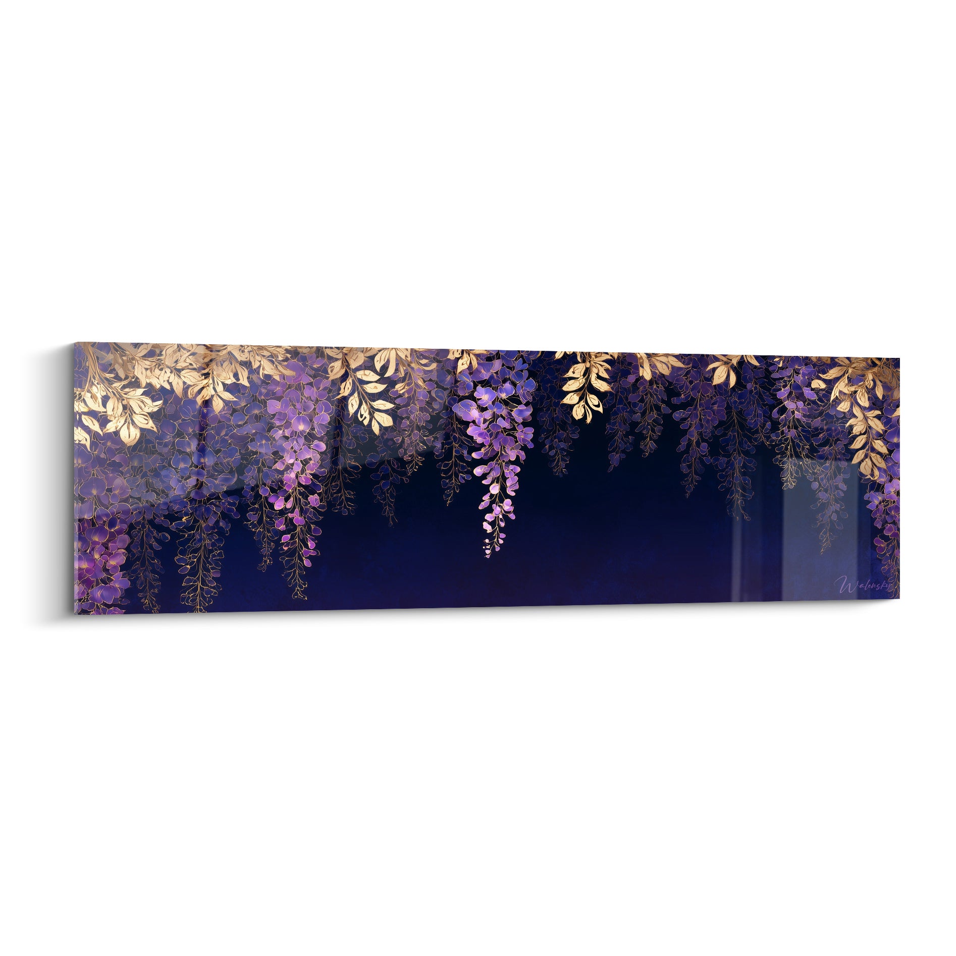 Glycine violette et dorée en cascade sur fond bleu marine profond, style graphique raffiné