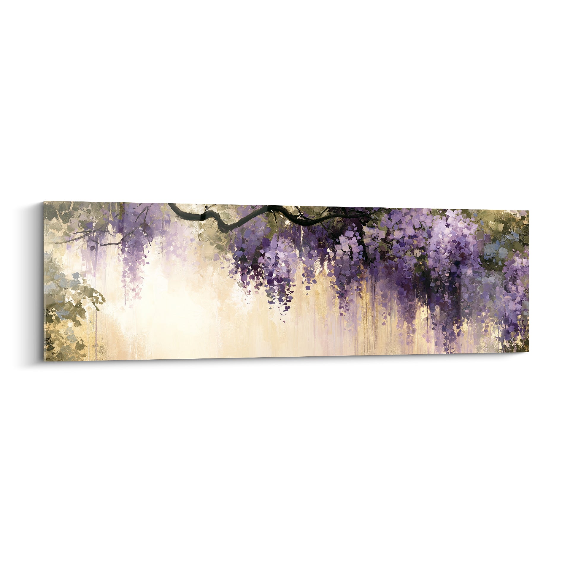 Glycine violette aux grappes tombantes sur fond doré, branches sombres sinueuses au sommet