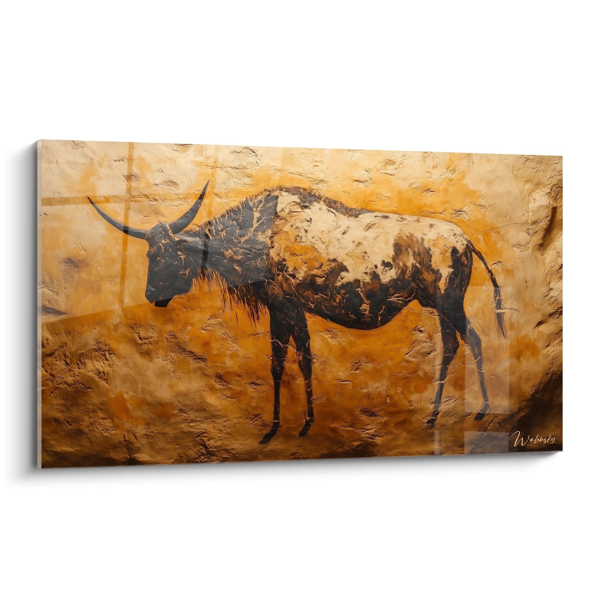 Tableau gnous par Walensky avec peinture d'un gnou noir et blanc sur fond ocre texturé
