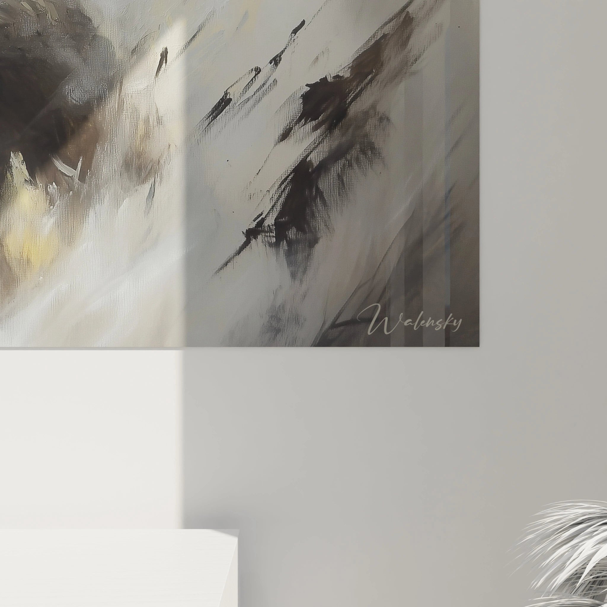 Tableau gorille par Walensky avec des teintes intégrées de noir et or pour une décoration murale moderne
