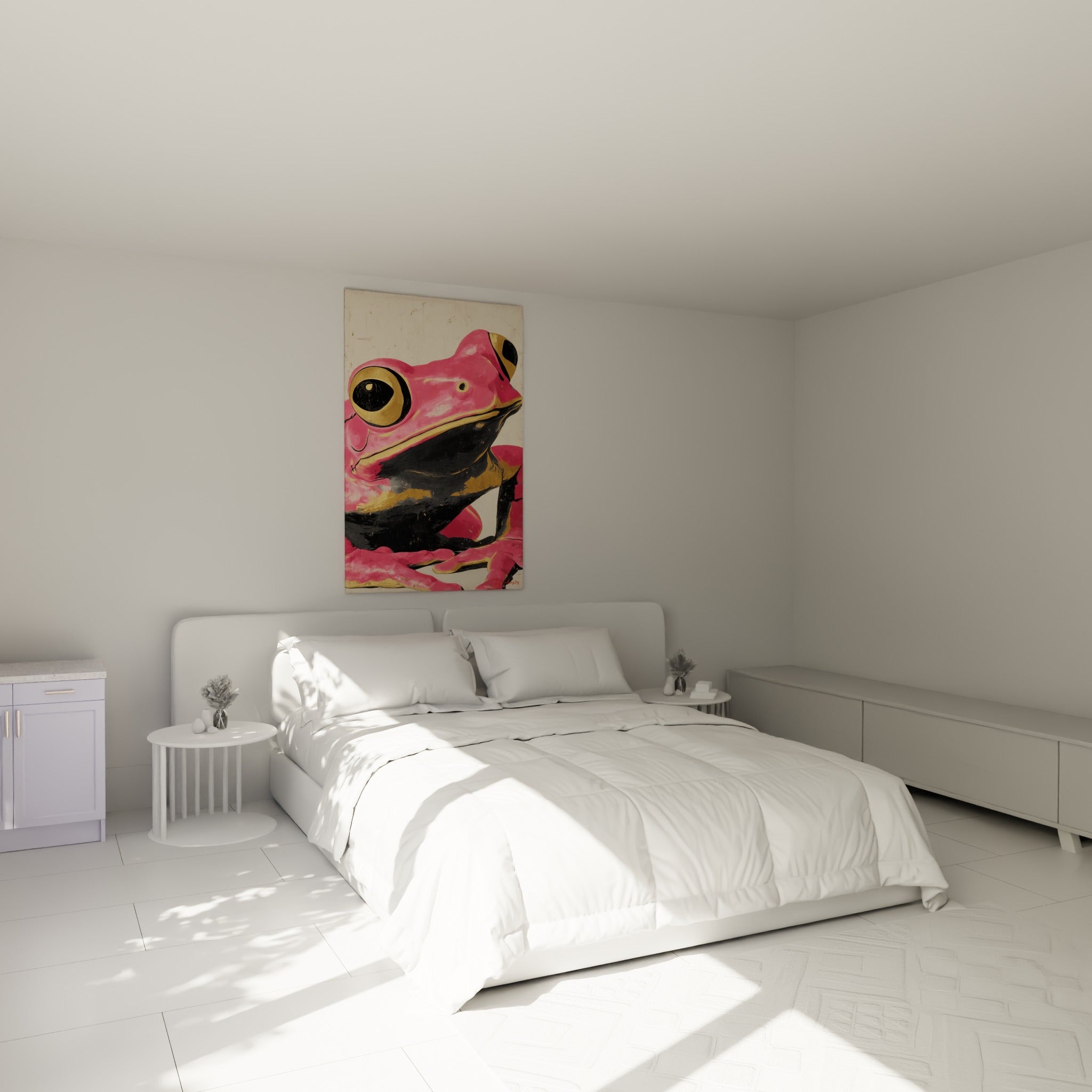 Yeux dorés hypnotiques d'une grenouille rose et noire au-dessus d'un lit dans une chambre claire
