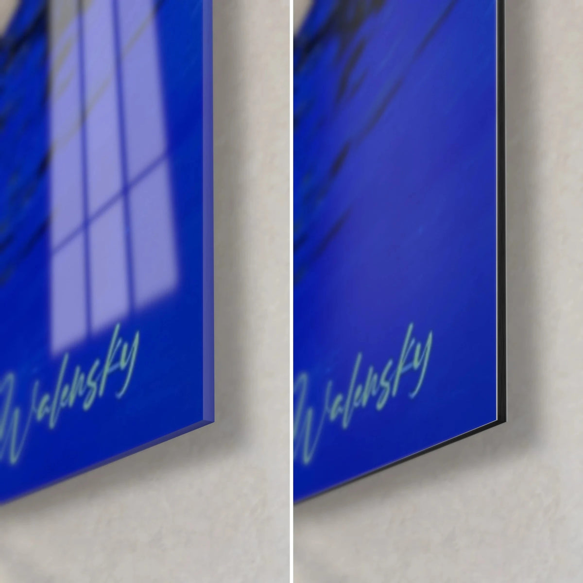 Kinetisches Schachbrettgemälde in Ultramarinblau, untere rechte Ecke, grüne Walensky-Signatur, glänzendes Glas und mattes Dibond