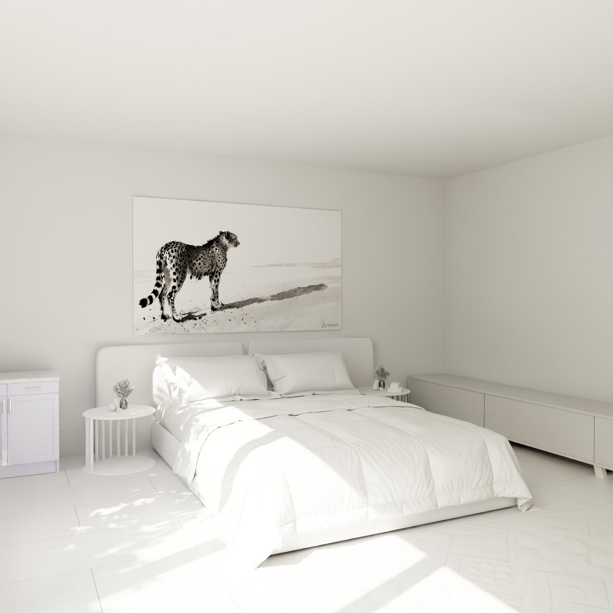 Silhouette du guépard tachetée noir et gris accrochée au-dessus d'un lit dans une chambre claire