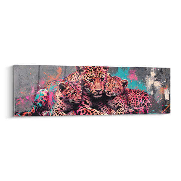 Tableau Guépards fuchsia et turquoise blottis ensemble sur fond gris - Petits blottis contre leur mère - Edition Guépard