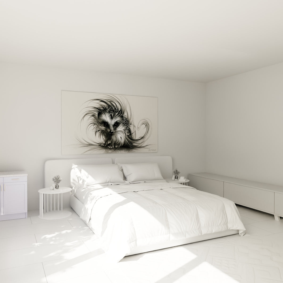 Créature graphique en noir et blanc au regard perçant, accrochée au-dessus d'un lit dans une chambre claire