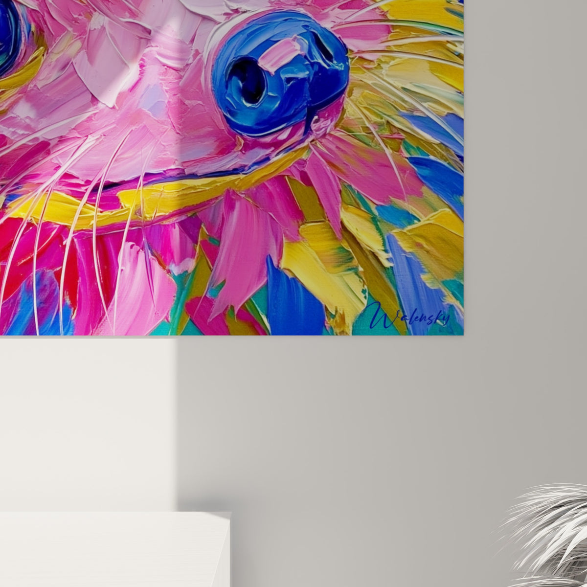 Empâtements roses et jaunes du pelage hérissé, coulures de bleu profond visibles en gros plan sur la toile