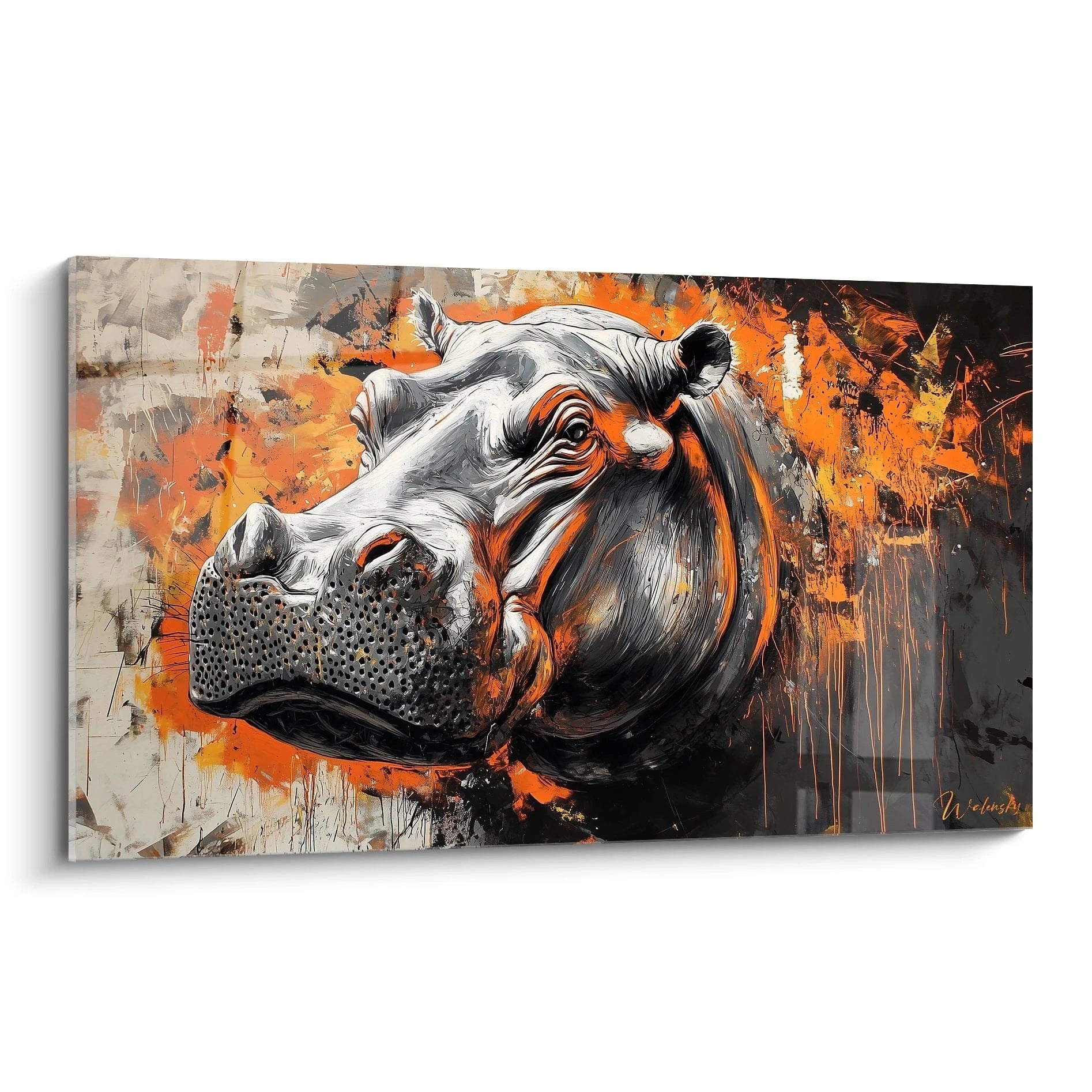 Un tableau hippopotame expressionniste présentant un profil détaillé de l'animal avec un museau texturé sur fond d'éclaboussures orange vif et noires. Les contrastes entre gris, noir et orange créent une composition dynamique aux textures variées.
