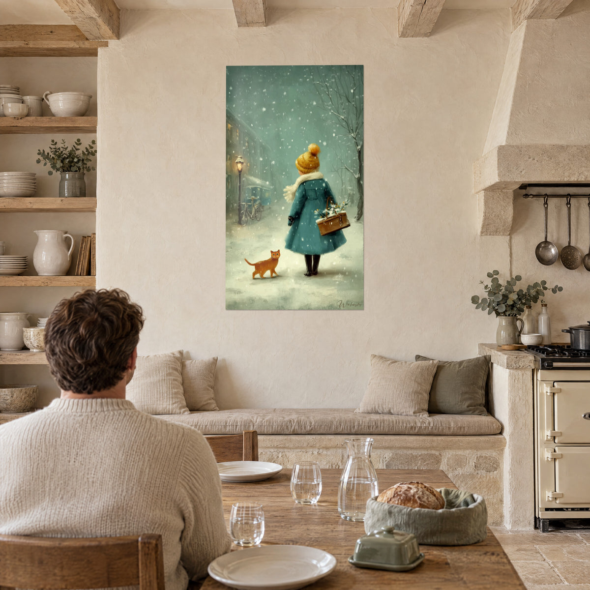 Tableau scène d'hiver d'une fillette de dos, pompon jaune safran, bicyclette sous un réverbère, chat abricot, devant une table dressée en pierre
