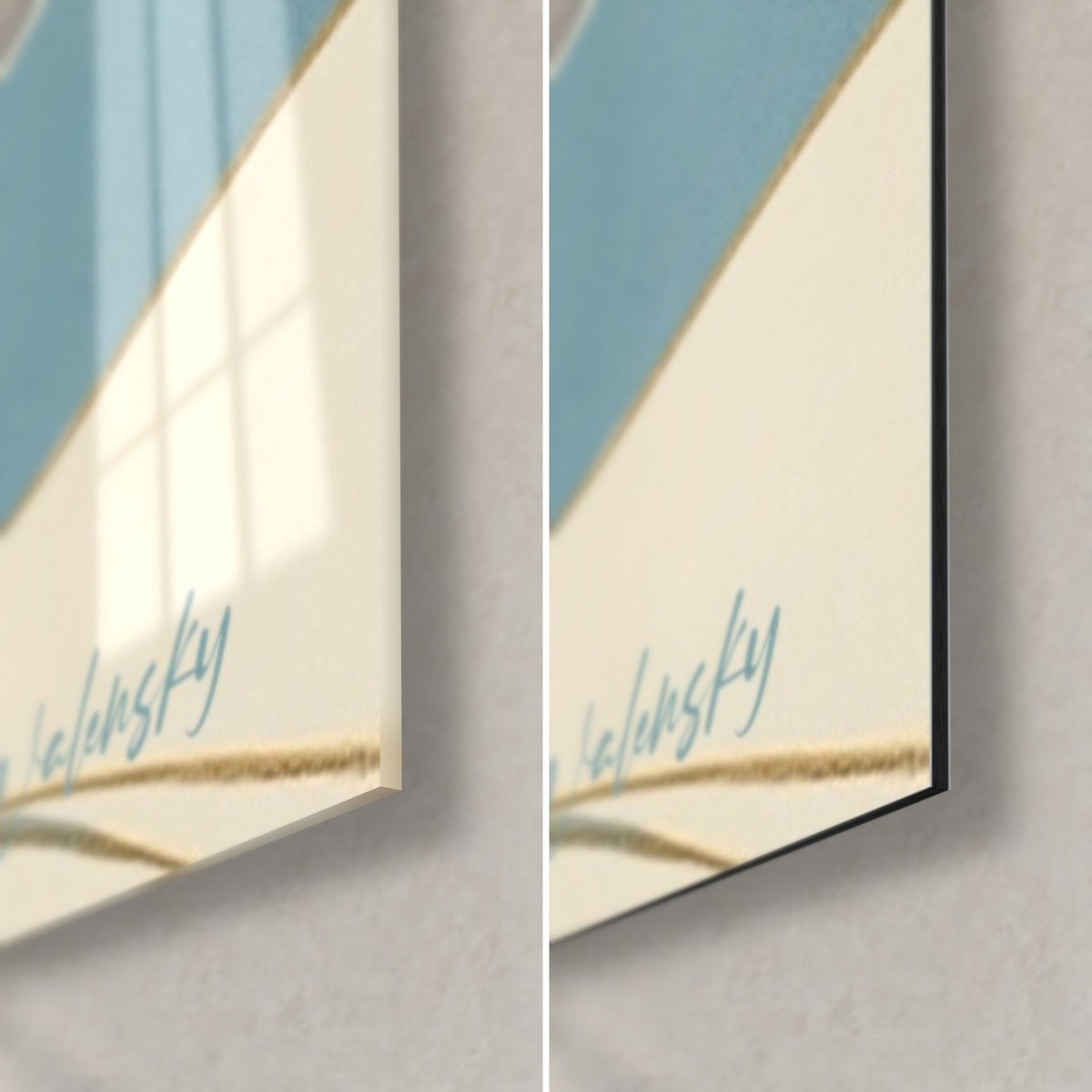 Tableau déferlante ivoire et bleu, coin bas droit : verre acrylique brillant à gauche, Dibond noir mat à droite, tranche de 3 mm