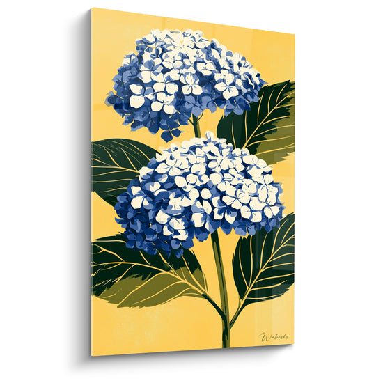 Hortensias bleu marine et blancs sur fond jaune ocre, feuilles vert foncé, style illustratif graphique